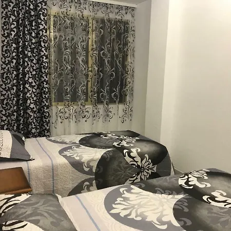 Apartamento Pio Xii * 알리칸테
